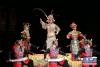 这是2017年6月1日在保加利亚瓦尔纳拍摄的《惊魂记》演出。中国徽剧《惊魂记》2017年6月1日亮相第25届“瓦尔纳之夏”国际戏剧节。新华社记者战小漪摄