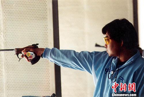 改革先锋许海峰——改变中国奥运历史的那一枪