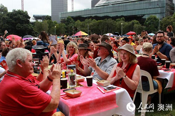 悉尼举办千人饺子宴 打破吉尼斯世界纪录