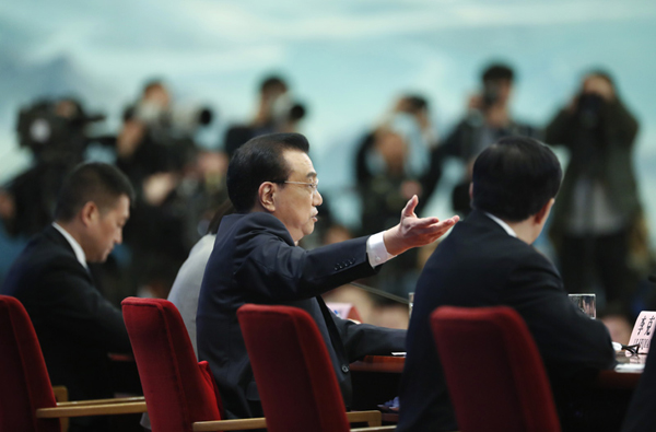 李克强记者会上释放哪些“重磅”民生利好？