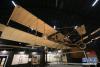 这是在美国俄亥俄州代顿美国空军国家博物馆早期陈列馆拍摄的莱特兄弟时代的滑翔机（7月24日摄）。新华社记者 张凤国 摄
