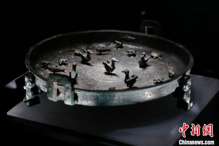 青铜器里的“神仙姐姐”：历代文物展示古代女性品格 国家品牌网