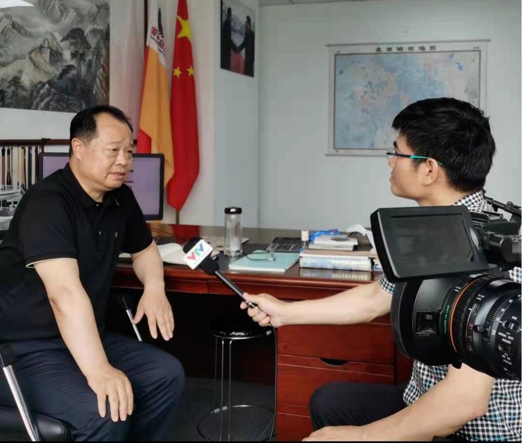 李刚总编辑接受越南电视台采访  国家品牌网