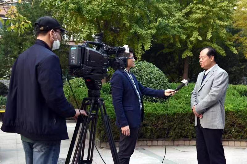 李刚总编辑接受越南电视台采访  国家品牌网